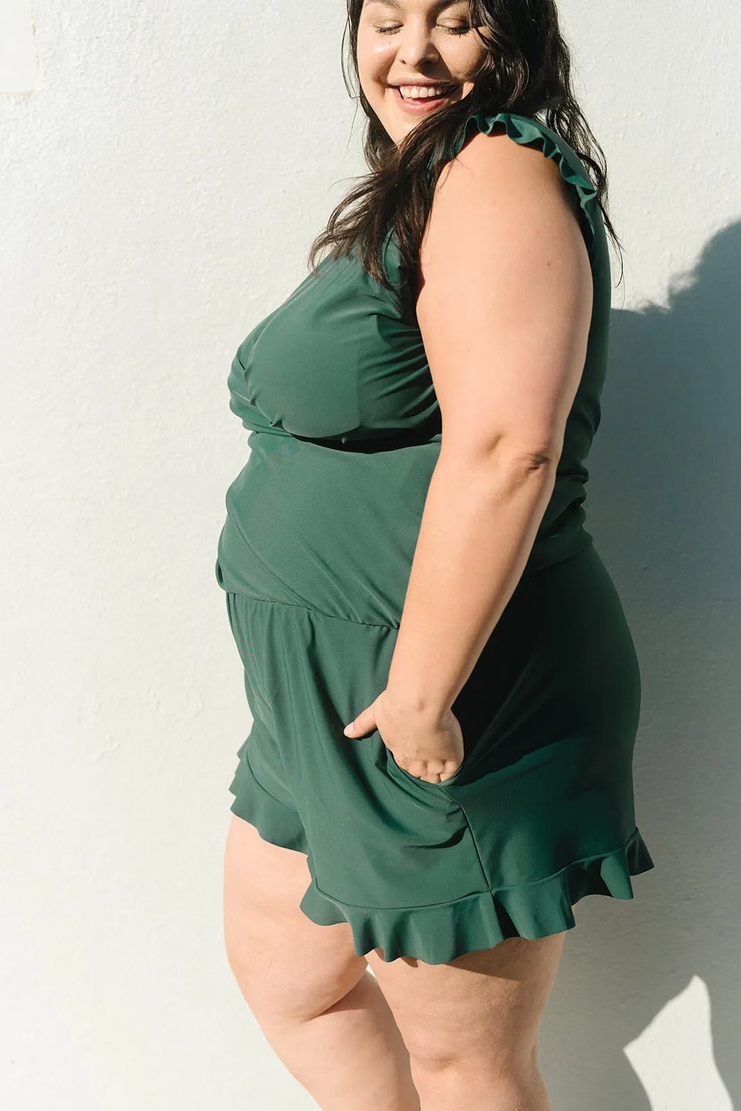 Lara - Plavky s volánikmi a vstavanou podprsenkou